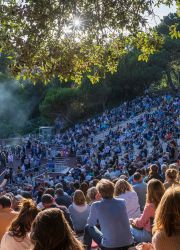 concert et spectacle organisé par la Baule evenements au parc des dryades